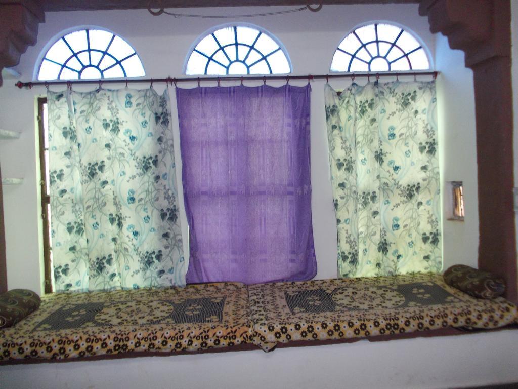 Raj Mahal Guest House Bundi Exterior photo
